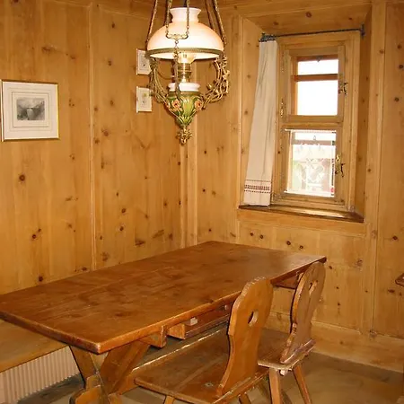 Appartement Chesa Cantieni *