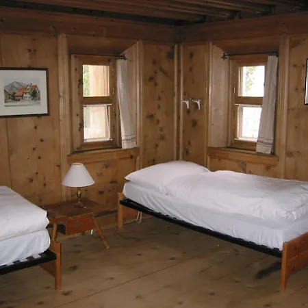 Appartement Chesa Cantieni *